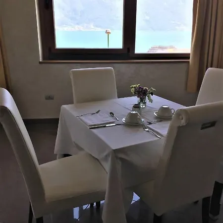 Il Castello Di فندق 4*